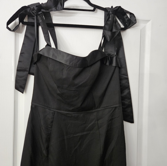 Ieena for Mac Duggal Black Square Neck Tie Strap Slit Gown Sz 8 NWT - Picture 4 of 13